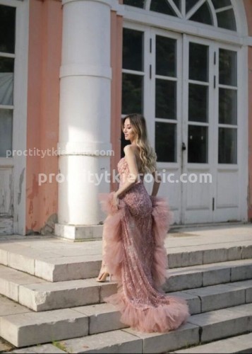 Луиза, Г. Мама