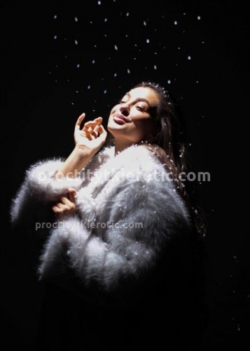 Оля, Г. Мама